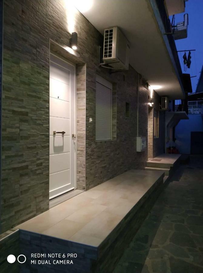 סיקיה Lavim Apartments מראה חיצוני תמונה