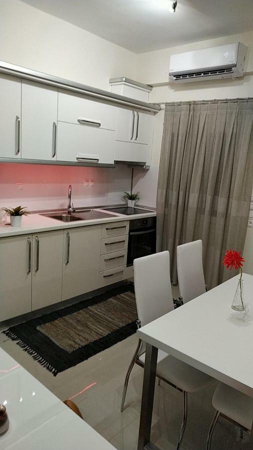 סיקיה Lavim Apartments מראה חיצוני תמונה