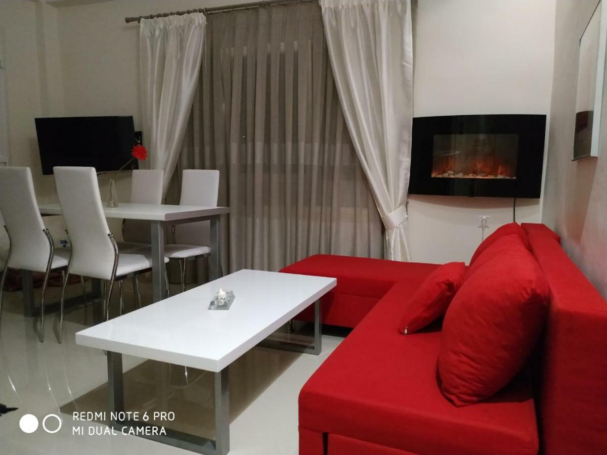 סיקיה Lavim Apartments מראה חיצוני תמונה